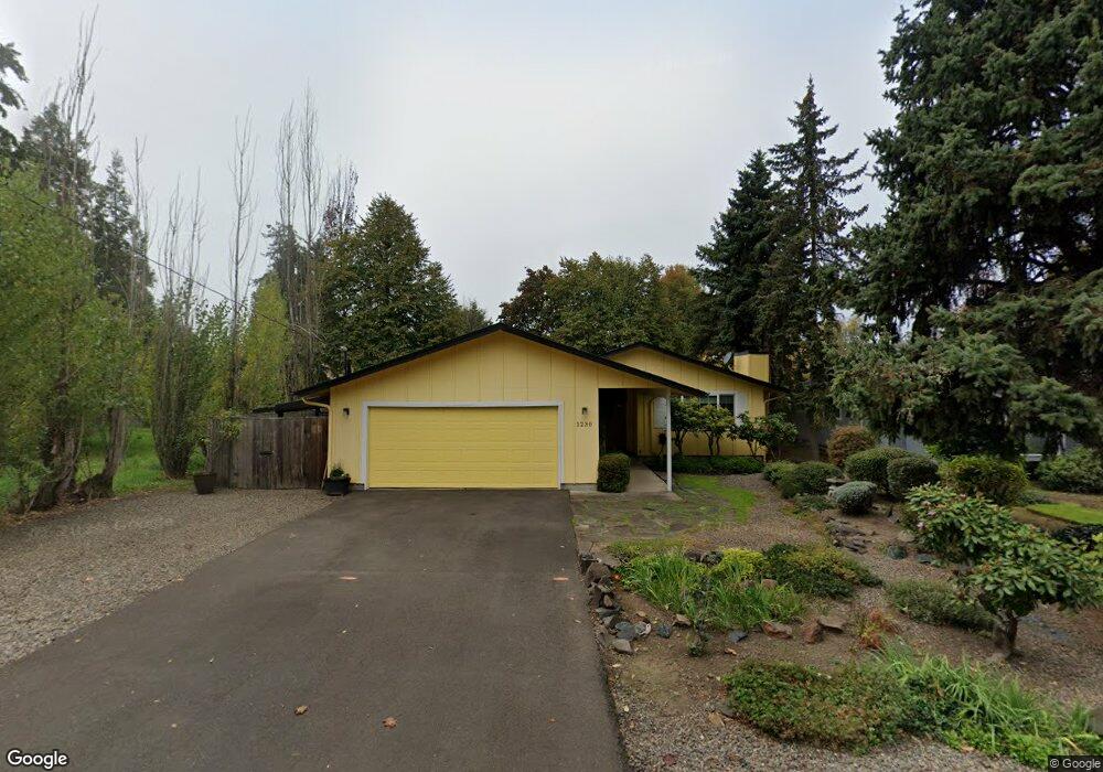 1230 Debrick Rd, Eugene, OR 97401 - photo 1