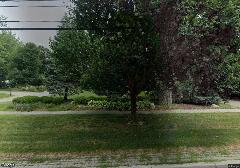 330 Moross Rd, Grosse Pointe Farms, MI 48236 - photo 1