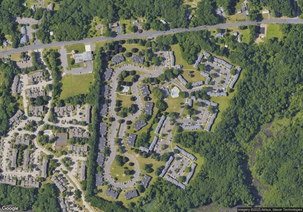 1510 Twin Circle Dr, South Windsor, CT 06074 - photo 1