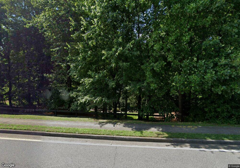 1510 Woodstock Rd unit 2, Roswell, GA 30075 - photo 1