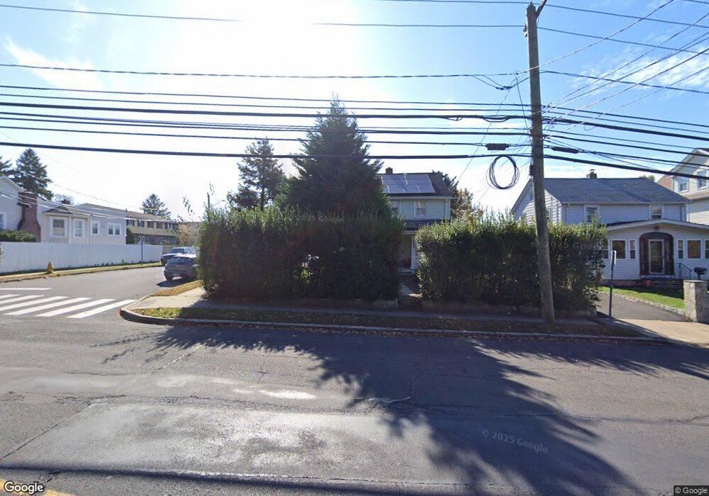 509 Cove Rd, Stamford, CT 06902 - photo 1