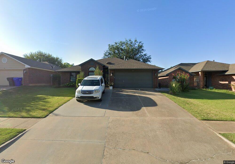 616 Coopers Hawk Dr, Norman, OK 73072 - photo 1