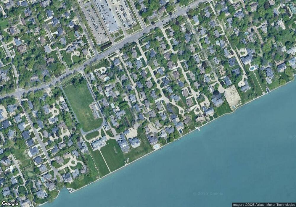 8 Sycamore Ln, Grosse Pointe, MI 48230 - photo 1