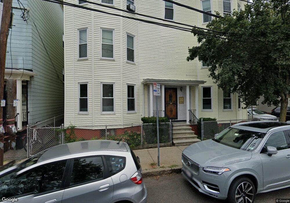 94 Berkshire St unit 3, Cambridge, MA 02141 - photo 1