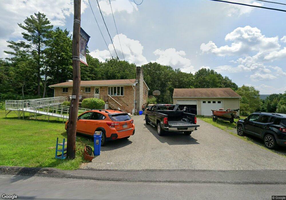 830 Snyder St, Jim Thorpe, PA 18229 - photo 1