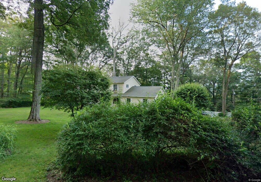 18 Pierrepont Dr, Ridgefield, CT 06877 - photo 1