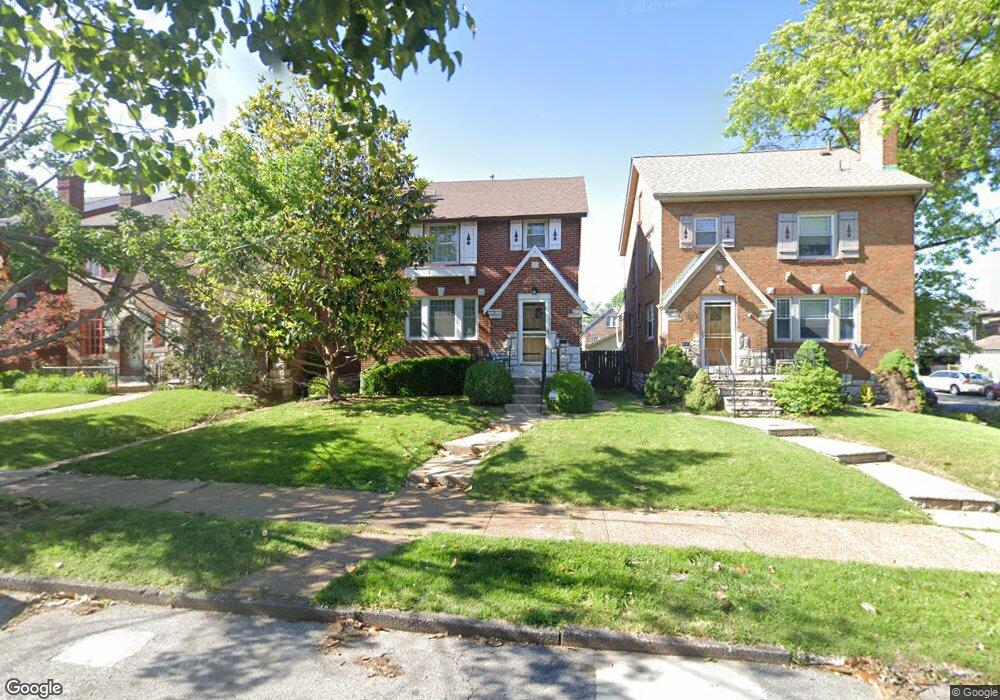 5205 Lindenwood Ave, Saint Louis, MO 63109 - photo 1