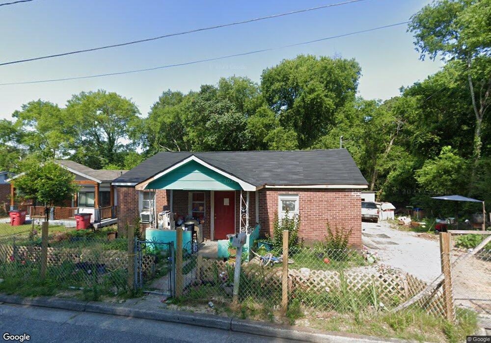 381 Albert Ln, Macon, GA 31204 - photo 1