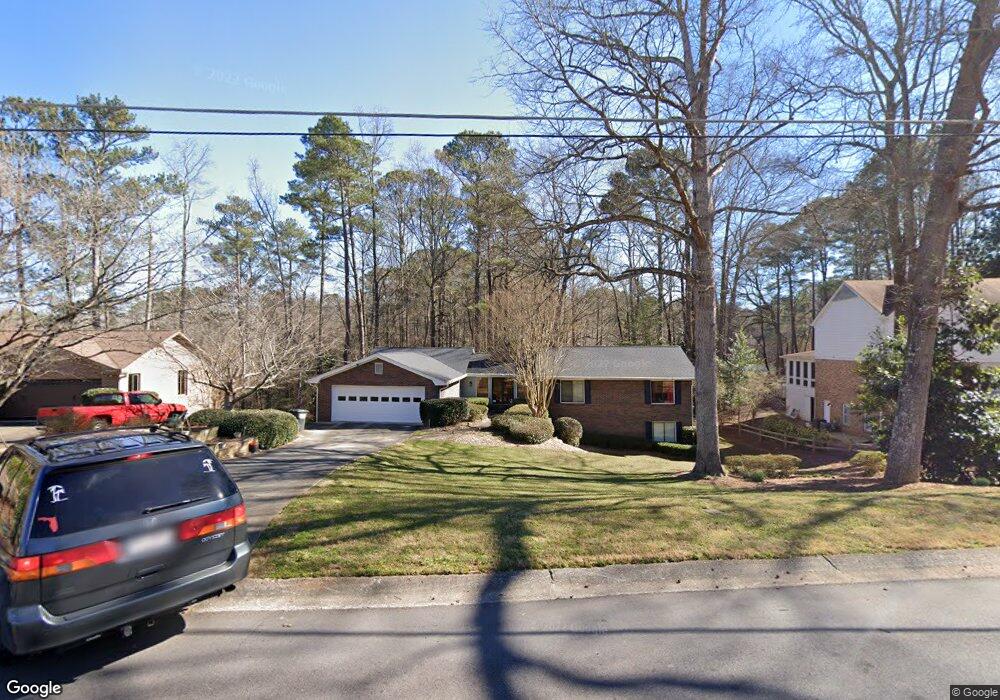 194 Shadow Lake Dr SW, Lilburn, GA 30047 - photo 1