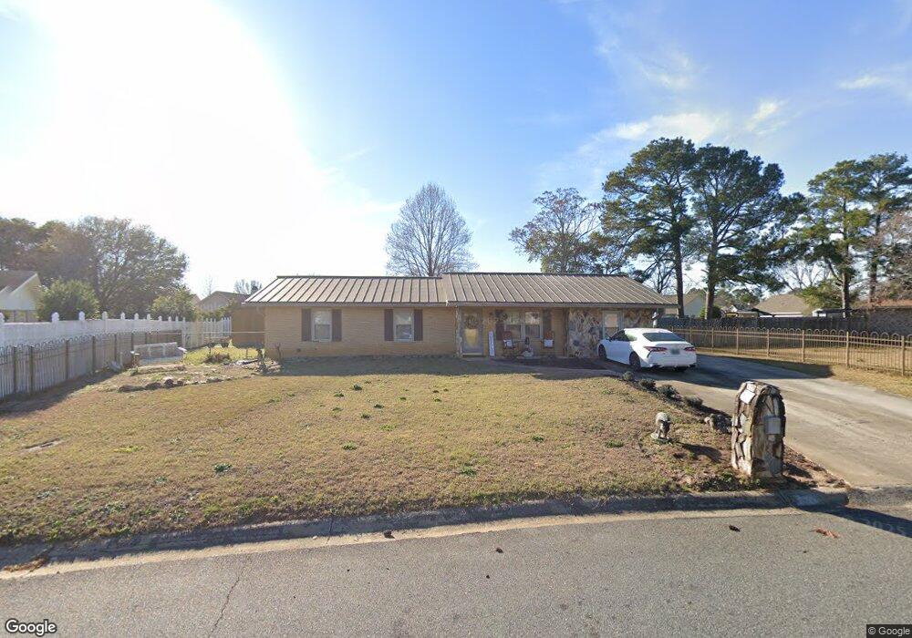 102 Lancelot Ct, Warner Robins, GA 31093 - photo 1