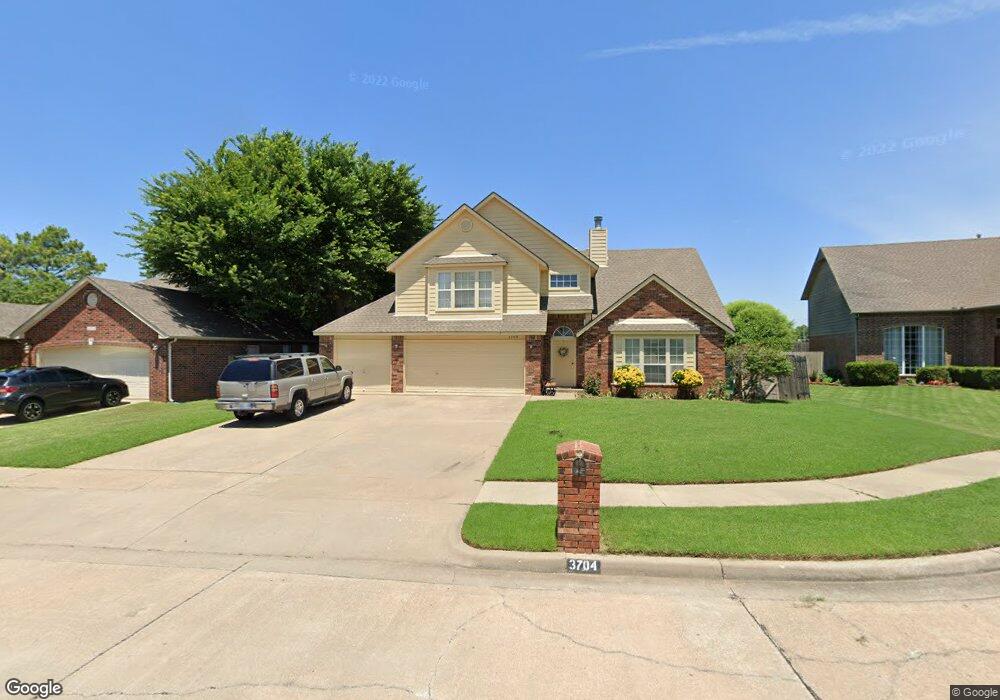 3704 W Iola St, Broken Arrow, OK 74012 - photo 1
