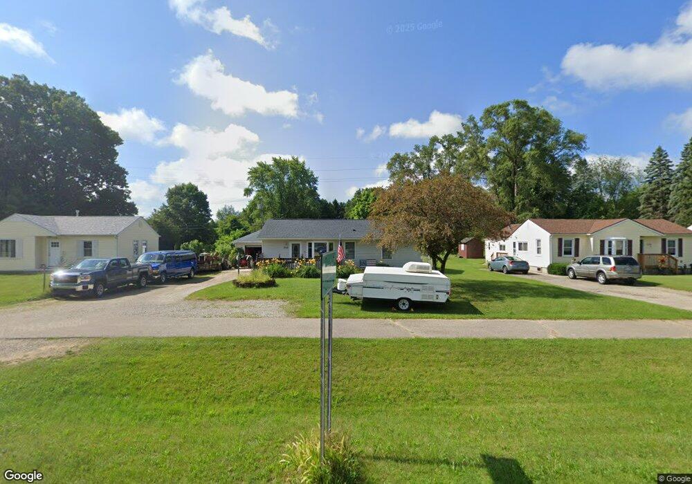 7115 Elizabeth Lake Rd, Waterford, MI 48327 - photo 1