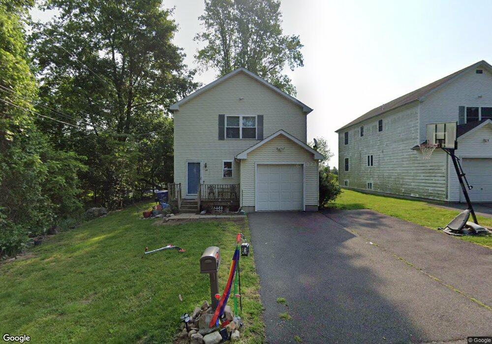 28 Mcadoo Ave, Trumbull, CT 06611 - photo 1