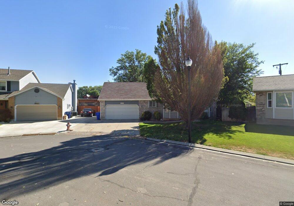 8467 S 2315 W, West Jordan, UT 84088 - photo 1