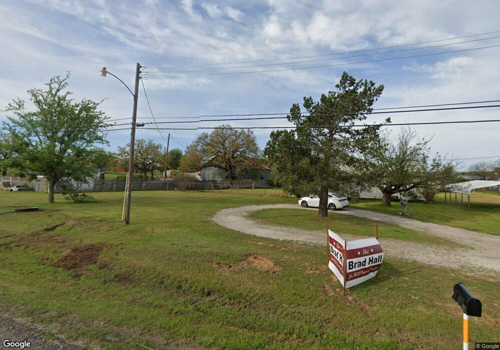 610 Fannin St, Millsap, TX 76066 - photo 1