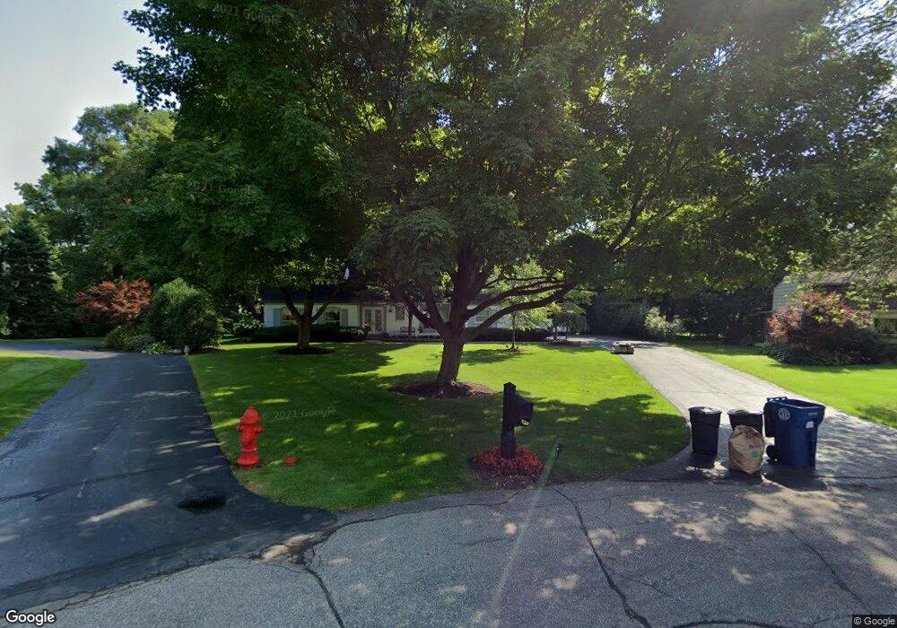 25062 Glynholm Ct, Bloomfield Hills, MI 48301 - photo 1