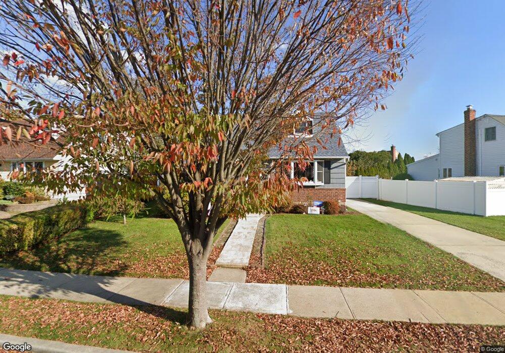 3045 Xavier Place, Oceanside, NY 11572 - photo 1