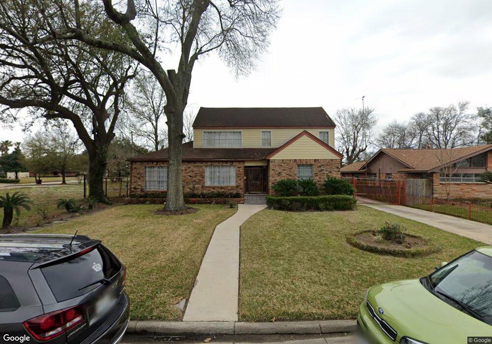5422 Leopold Dr, Houston, TX 77021 - photo 1