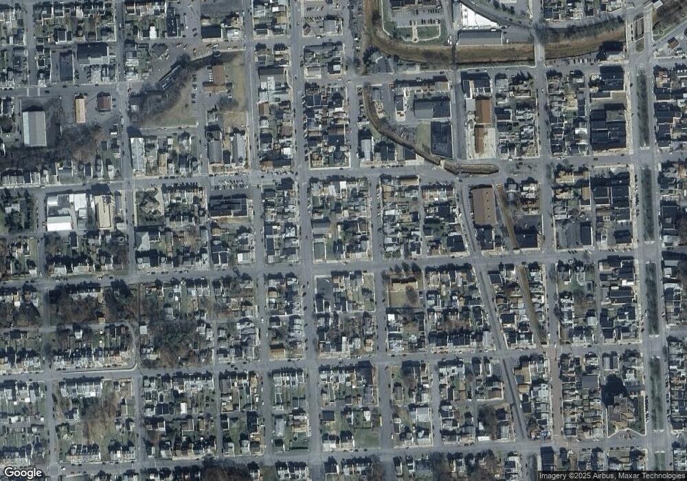 617 W Spruce St, Shamokin, PA 17872 - photo 1