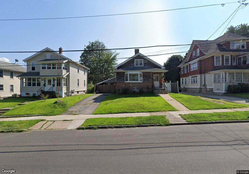 1443 W Broad St, Stratford, CT 06615 - photo 1