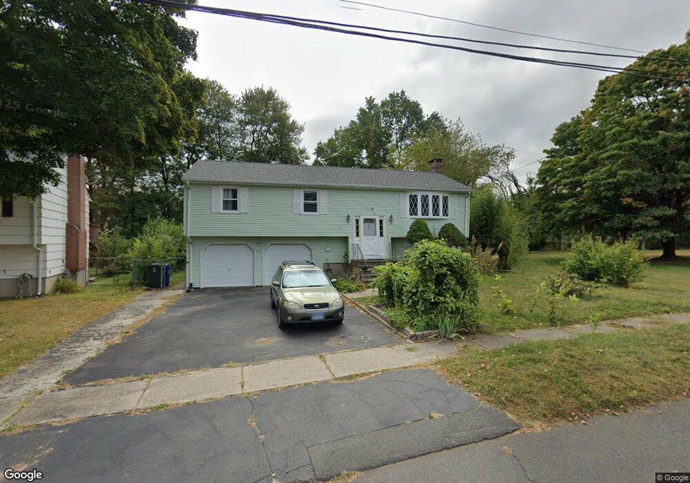 24 Echo Ln, West Hartford, CT 06107 - photo 1