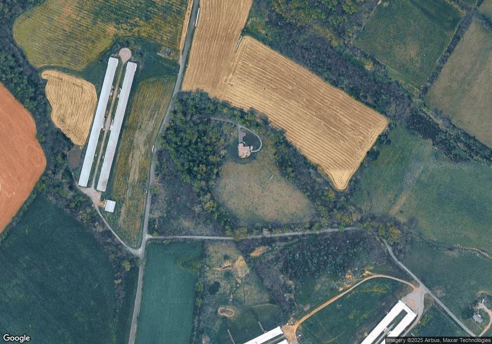 1403 Barrenridge Rd, Waynesboro, VA 22980 - photo 1