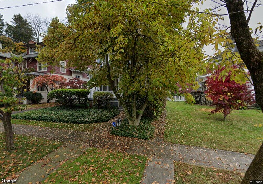 18 Crescent Rd, Poughkeepsie, NY 12601 - photo 1