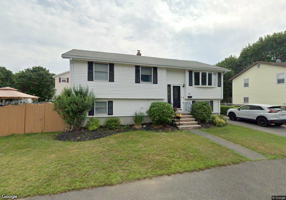 42 Sable Rd, Salem, MA 01970 - photo 1