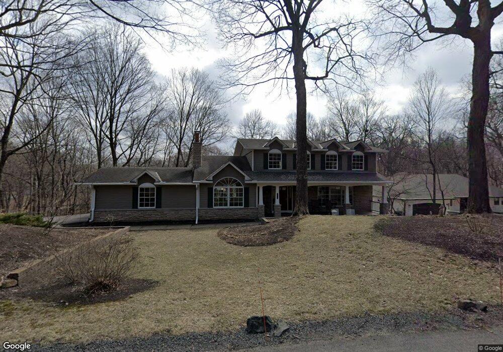 4005 Hillcrest Ct, Wayzata, MN 55391 - photo 1