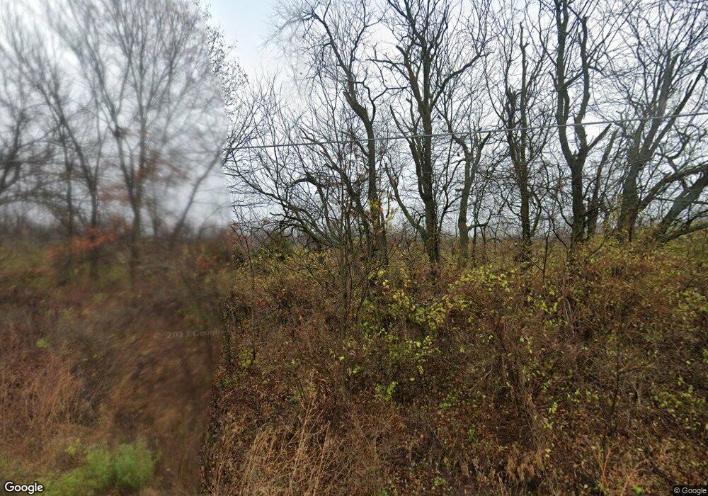 21066 Pratt Rd, Parsons, KS 67357 - photo 1