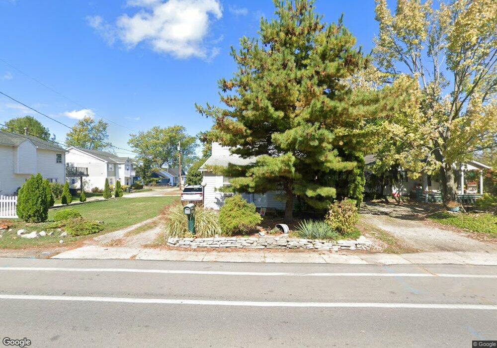 4533 E Lake Rd, Sheffield Lake, OH 44054 - photo 1