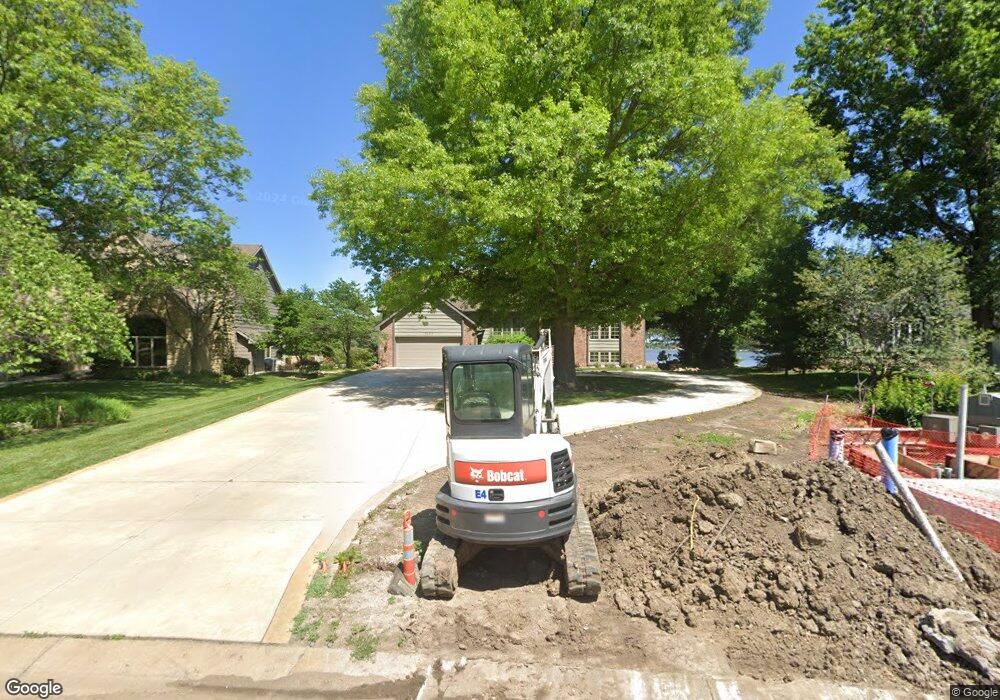 7505 SW Robinhood Ct, Topeka, KS 66614 - photo 1