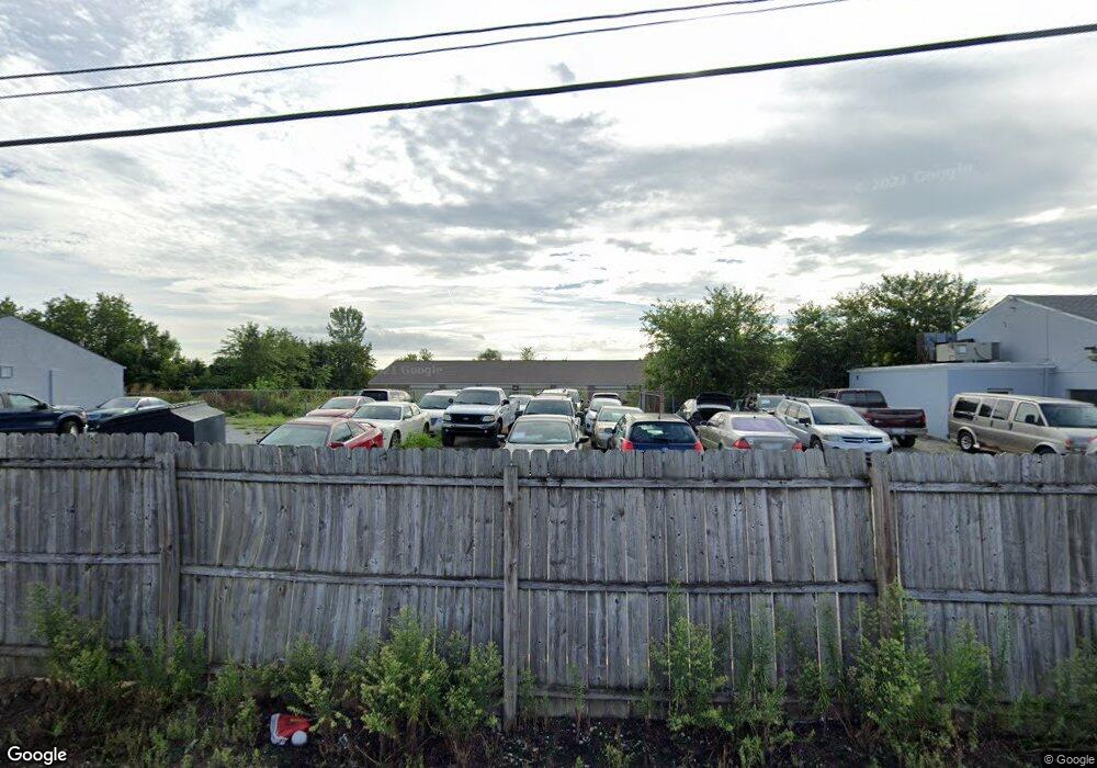 2770 N Croydon Blvd, Columbus, OH 43232 - photo 1