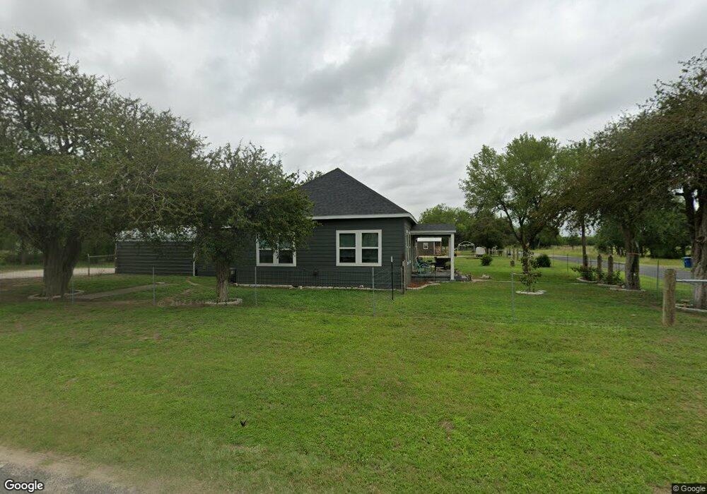 1701 N Avenue D, Beeville, TX 78102 - photo 1