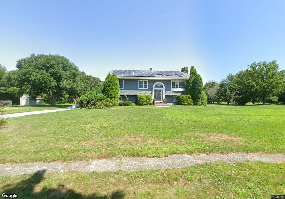 5 Strawberry Ln, North Dartmouth, MA 02747 - photo 1