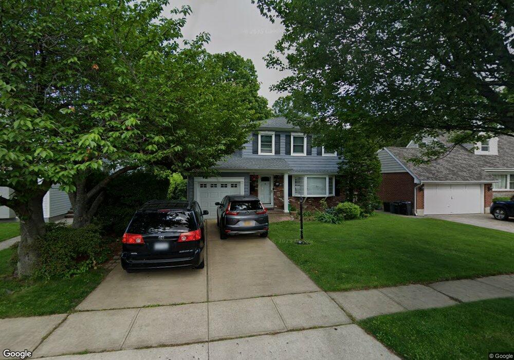 39 Spruce St, Garden City, NY 11530 - photo 1