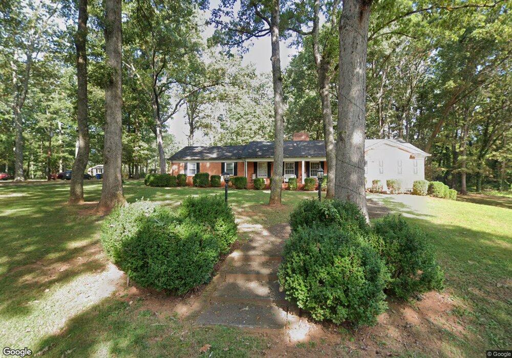 207 Gleneagles Rd E, Statesville, NC 28625 - photo 1