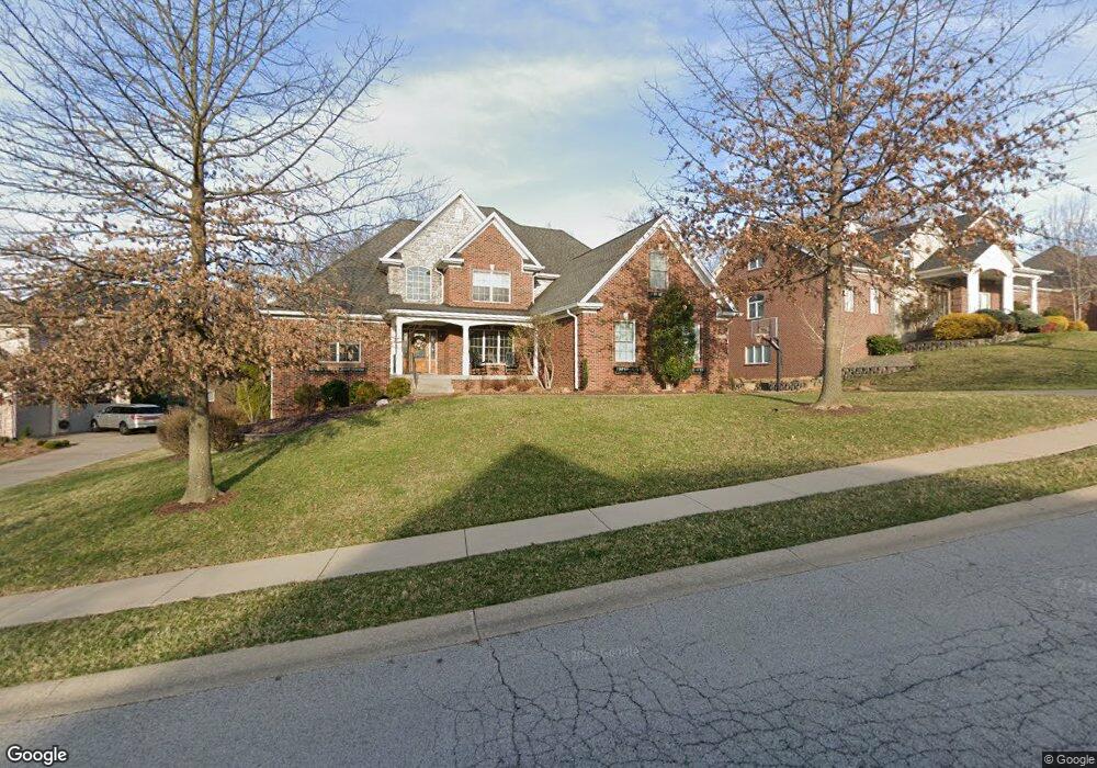 4108 Versailles Ct, Floyds Knobs, IN 47119 - photo 1