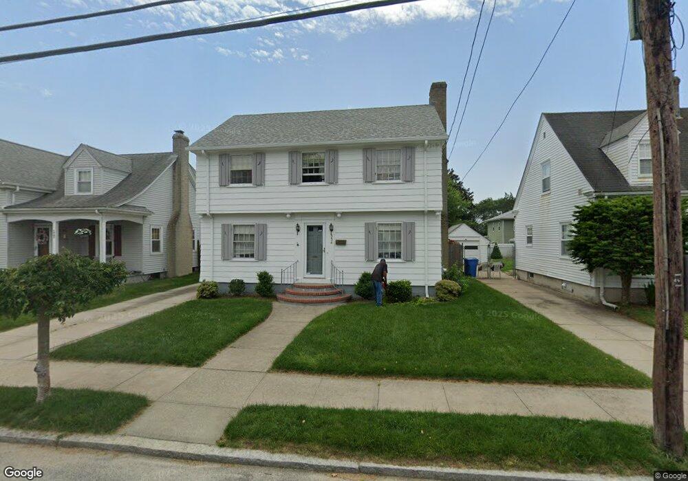 334 Auburn St, Cranston, RI 02910 - photo 1