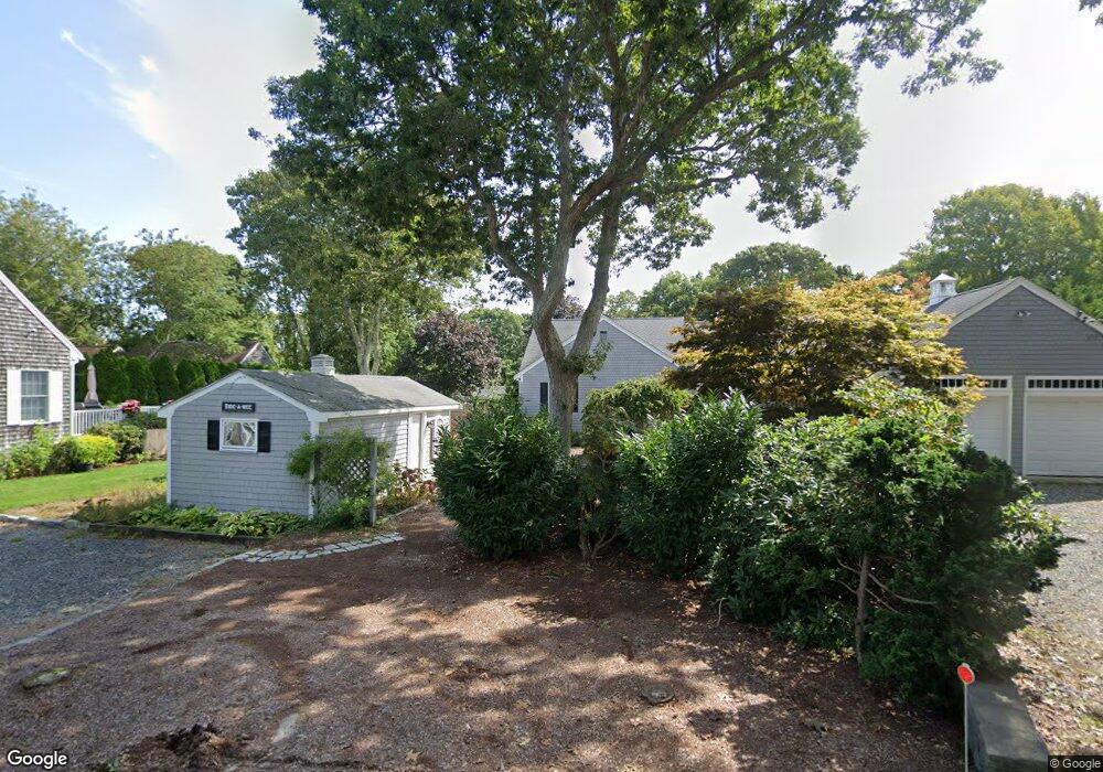 9 Seconsett Point Rd, Mashpee, MA 02649 - photo 1