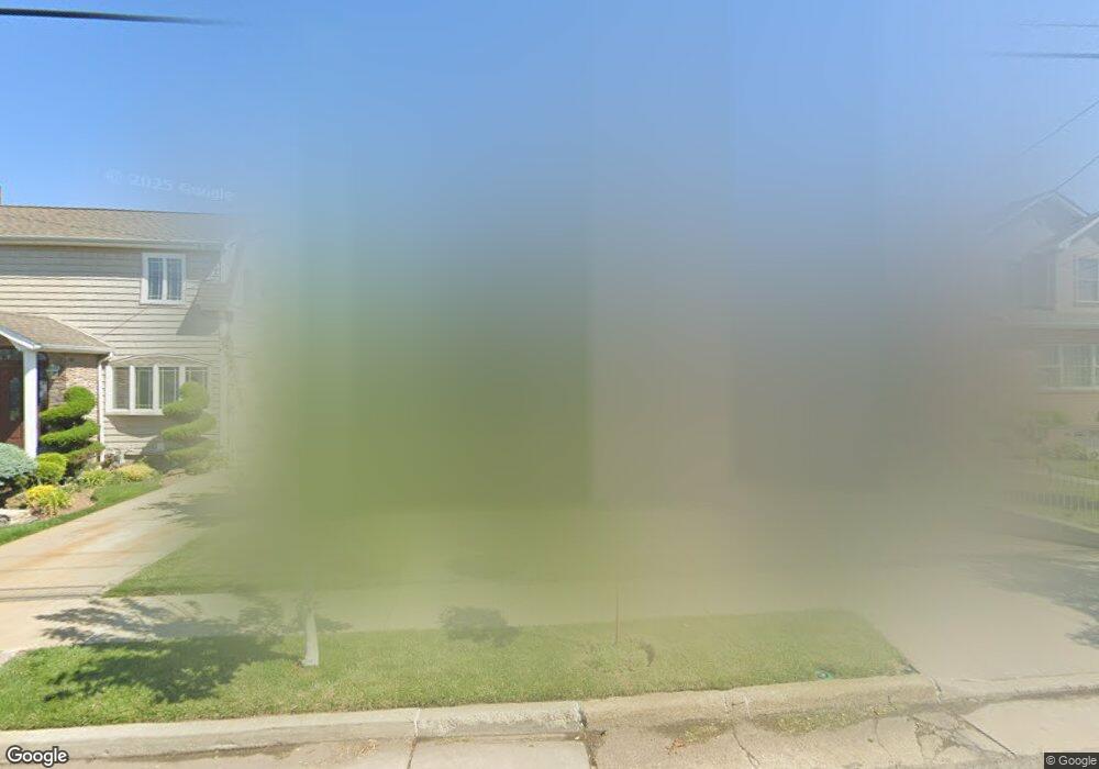 44 Jerome Ave, Mineola, NY 11501 - photo 1