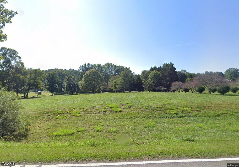 4456 Nopone Rd, Gainesville, GA 30506 - photo 1