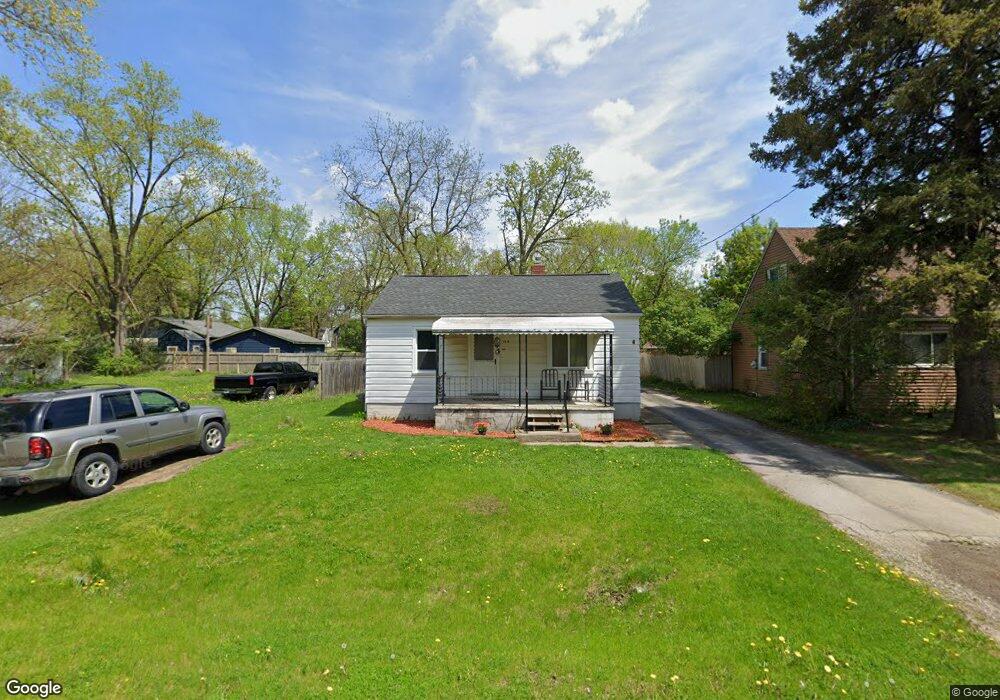 1611 Eberly Rd, Flint, MI 48532 - photo 1