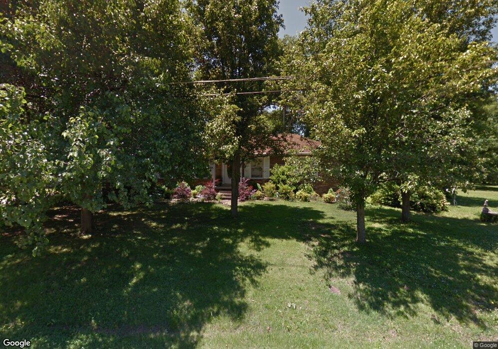 202 Ligon Dr, Shelbyville, TN 37160 - photo 1