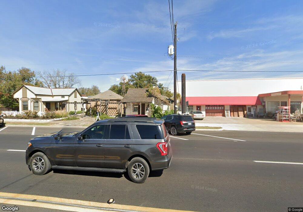 508 W Main St, Fredericksburg, TX 78624 - photo 1