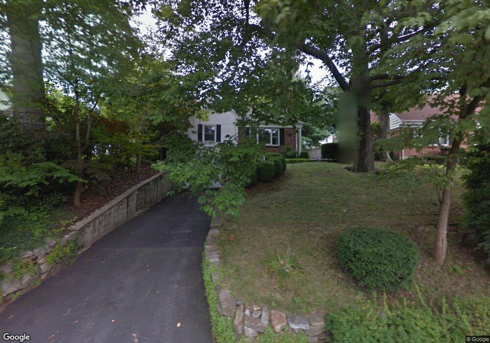 15 Wescott St, Riverside, CT 06878 - photo 1