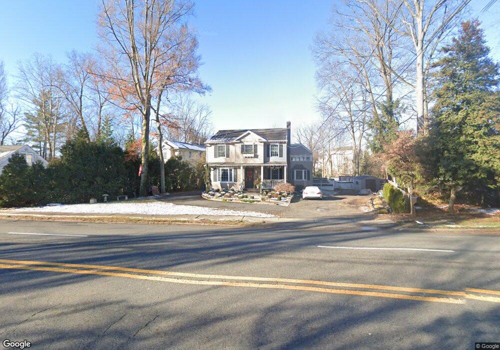 183 Forest Ave, Paramus, NJ 07652 - photo 1