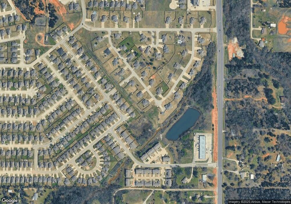 307 Hillside Dr, Harrah, OK 73045 - photo 1