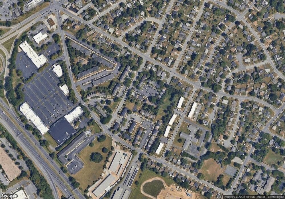 428 Shannon Ct, Frederick, MD 21701 - photo 1