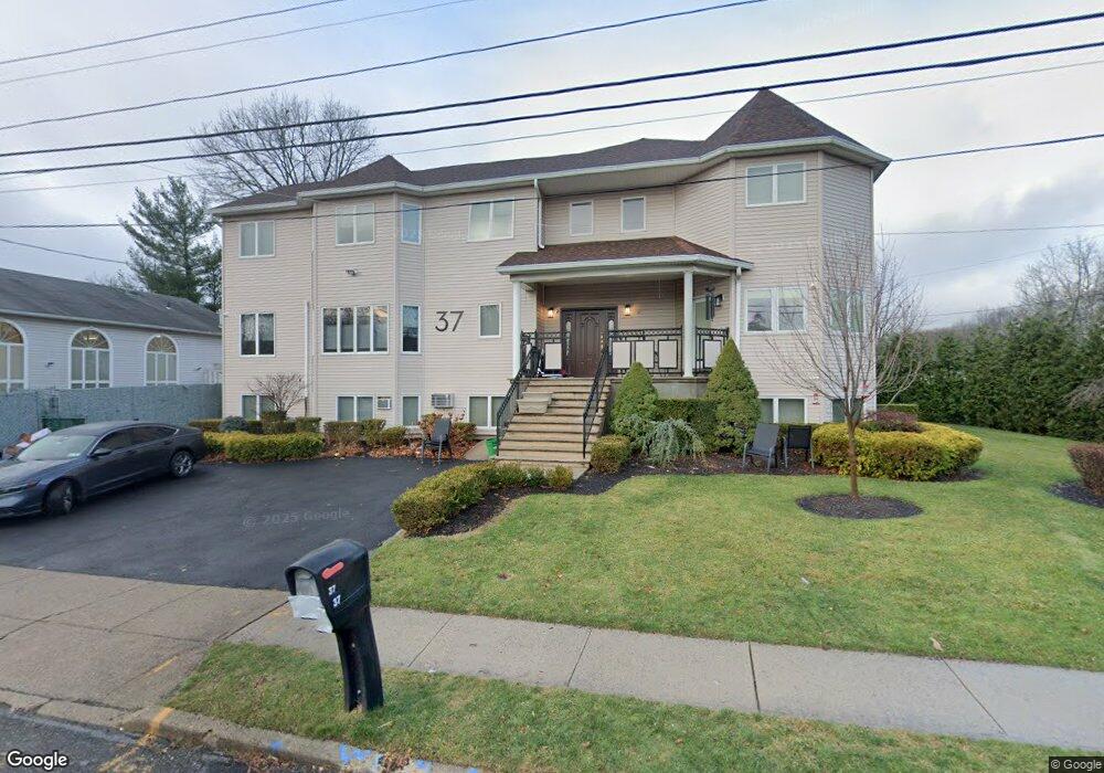 37 Dana Rd, Monsey, NY 10952 - photo 1